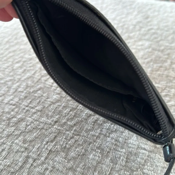 Fossil Suede Wristlet SL8687. - Picture 5 of 11